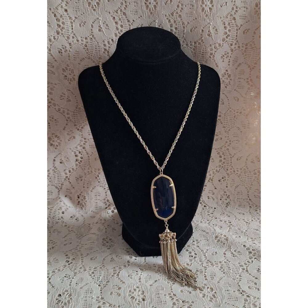 EUC Kendra Scott Rayne Long Pendant Necklace in Dark Blue